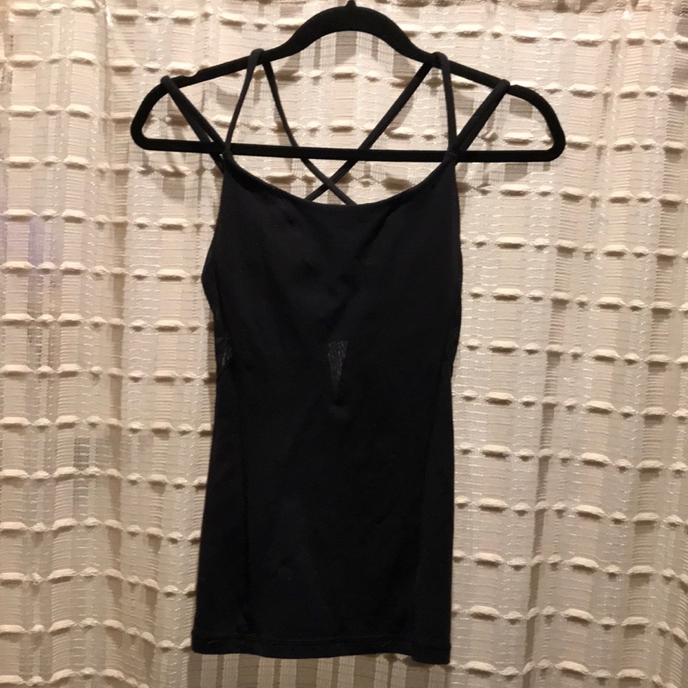 Excellent condition Lululemon cross-strap tank!